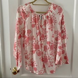 Chelsea & Theodore Pink Floral crepe blouse size L